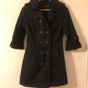 Bebe light 3/4 sleeve trench coat